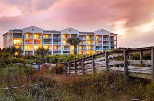 Port Canaveral Condo | Large 2-Bedroom (Sleeps 10) in Cape Canaveral Beach Resort with free Water Park!