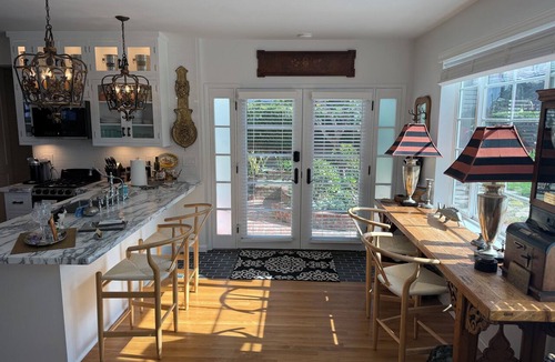 Village of La Jolla Apartment | Large Studio in heart of La jolla w/AC and huge yard. Waling distance to all