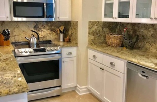 Balboa Peninsula House | LUX Beachfront Casa de Balboa 227 - Best Location