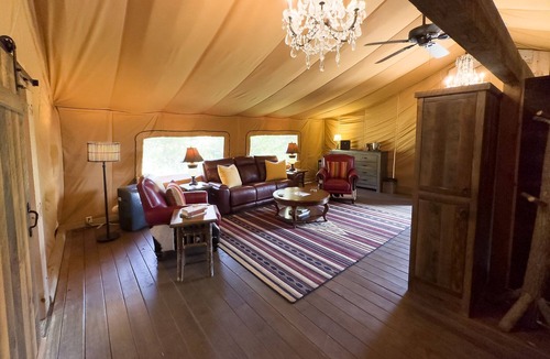 Dover Cabin | Luxury Glamping Tent on 400 acres!