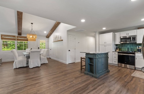 Greer House | Magnolia Cottage at Fox Ridge Sleeps 10