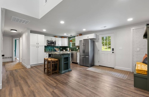 Greer House | Magnolia Cottage at Fox Ridge Sleeps 10