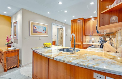 Kaanapali Condo | Maui Resort Rentals: The Whaler 1015 - Gorgeously Remodeled 10th Floor Interior Courtyard Studio, Spectacular Ocean and Mountain Views!