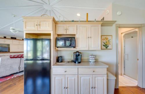 Millersburg Apartment | Millersburg Getaway with Amish Country Views!