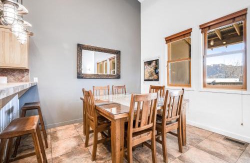 Moab Apartment | Moab Springs Ranch 10