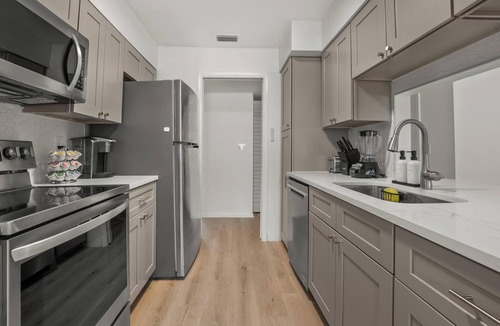 Anona House | Modern & Beachy 3bd/2bth Largo Escape!