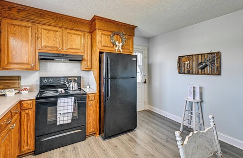 Crouse House | Modern Farmhouse Retreat in the Crouse Countryside