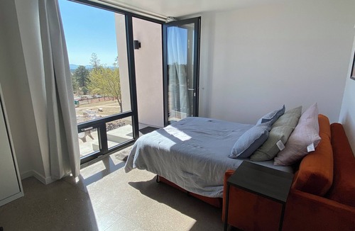 Los Alamos Apartment | Modern Private Casita Bright, Quiet, Minutes to LANL & Trails