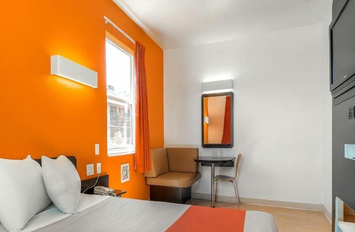 Cortez Hill Hotel | Motel 6-San Diego, CA - Downtown