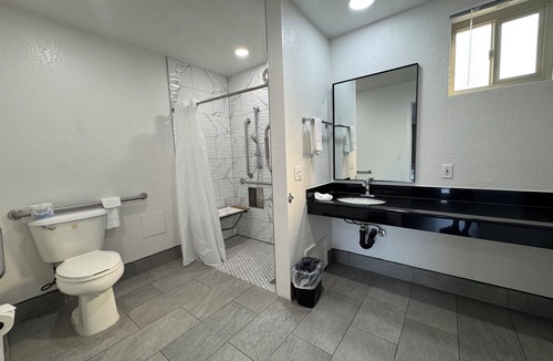 Willows Hotel | Motel 6 Willows, CA