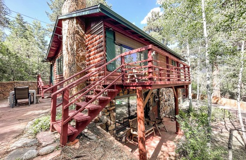 Cascade-Chipita Park Cabin | Mountainside Cabin Peaceful Near hiking trailsn