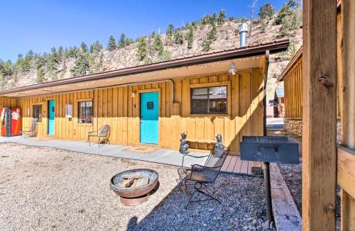 Red River House | Near Hiking & Main St! Mtn-View Red River Retreat