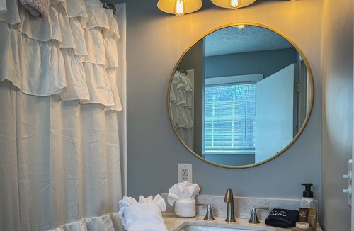 New Plymouth House | Nest 328 @ Hocking Hills