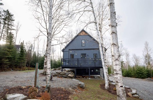 Rangeley Cabin | New construction 3 bed home minutes from downtown Rangeley