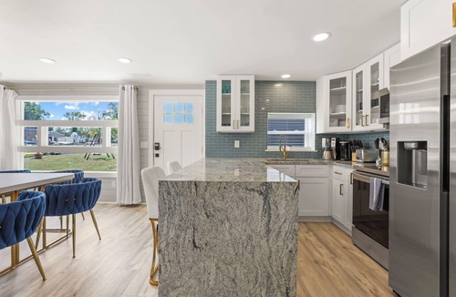 Millersport House | !Newly Upgraded! Hot Tub-Game Room-Dock-Fire Pits