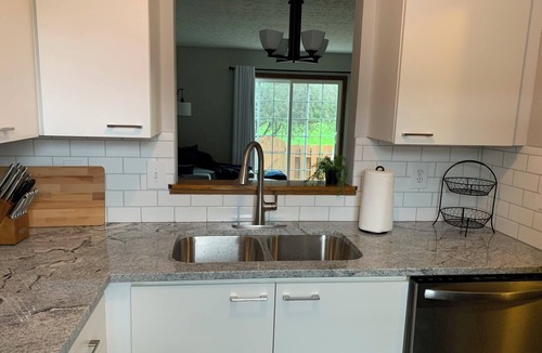 Northwest Columbus Condo | Northwest Townhouse Condo, Fitness Center, Pool
