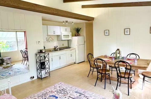 Ewa House | Oceanfront 2BR Beach House AC WiFi Private Yard Direct Ocean Access
