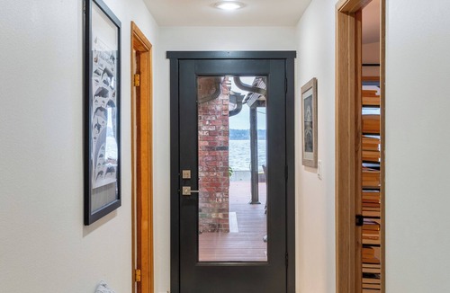 Bells Beach Cabin | Oceanfront w/Game Room, Fire Pit, Panoramic Views | Angels Landing by AvantStay
