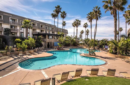 Townsite Condo | Oceanside Beach Condos