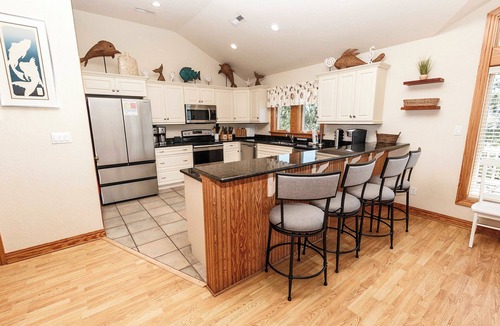 Corolla Light House | Oceanside, Private Pool, ELEV, Hot Tub, Corolla Light Amenities, BH6, Sunny Rays