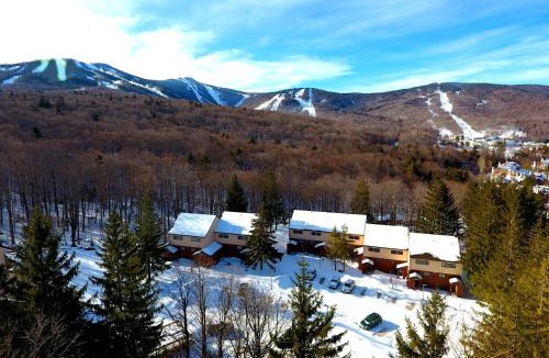 Killington House | One Bedroom Edgemont Condo A1 Near Base Ski Back