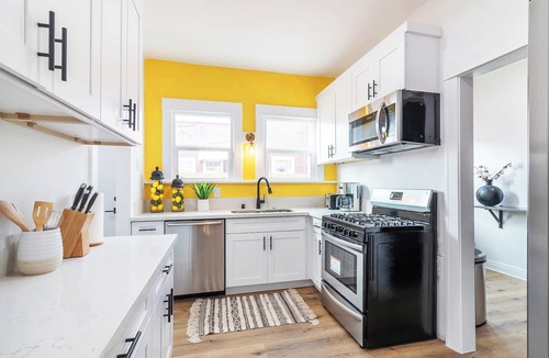 View Park-Windsor Hills House | Outstanding Home Close to Intuit/Forum/SoFi Stadium for World Cup