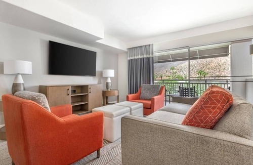 Canyon Corridor Hotel | Palm Springs Stay Steps from Downtown Fun l Chic 2 Rooms w/Kitchen and Balcony