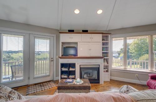 Millersburg Apartment | Panoramic Views Hillside Millersburg Studio