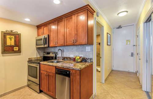 Historic Lahaina Front Street Condo | Peaceful Oceanfront Studio 423 LS