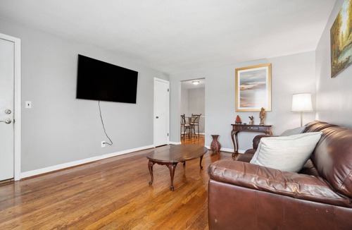 Roselawn Finance Apartment | Peacefully apartment with 2 parking spots