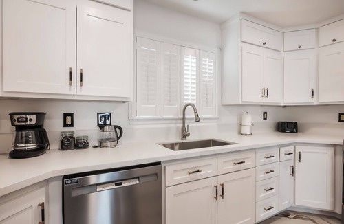 Enterprise House | Peacock Paradise Ranch - Home W/Pool+Hot Tub+BBQ Near Las Vegas Strip
