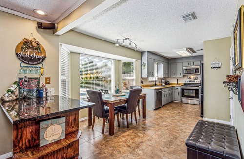 Northeast Pensacola House | Pensacola Tiki Paradise