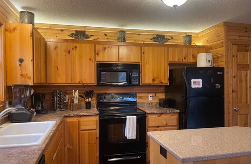 Garrison Cabin | Perfect Getaway Cabin Near Lake Mille Lacs