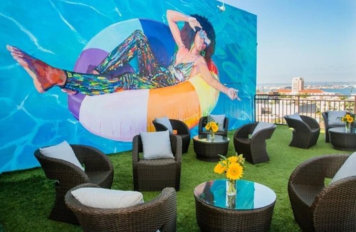 Little Italy Hotel | Pet Friendly Balcony Suite Near San Diego Harbor – Mid-Century Vibe | 4 Units