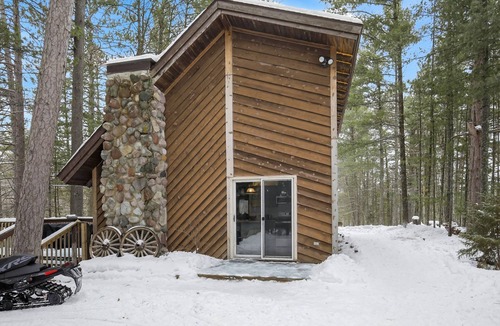Tomahawk Cabin | Pine + Peak Cabin