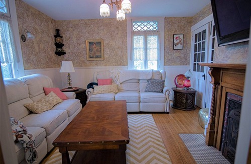 Marietta House | Player Piano - Gym - Victorian - 4 Bed