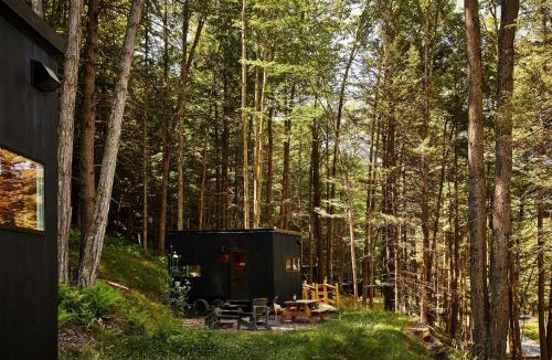 Nelsonville Other | Postcard Cabins Hocking Hills, Outdoor Collection by Marriott Bonvoy