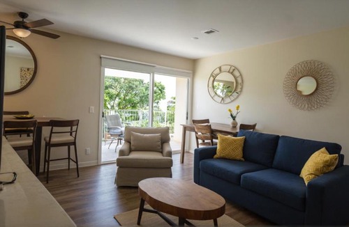 Sawtelle Apartment | Premier Resort Style Living Minutes from Santa Monica