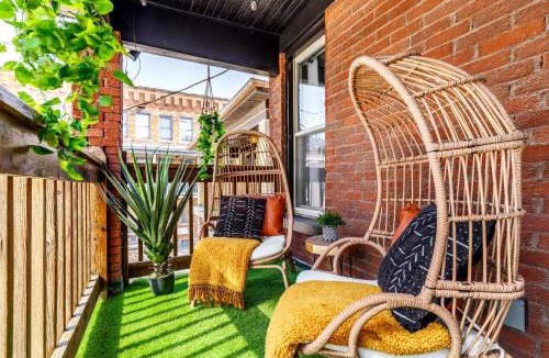 Short North House | Prime Location Top Rated Clean Parking Free!