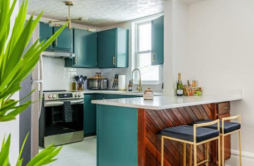 Short North House | Prime Location Top Rated Clean Parking Free!