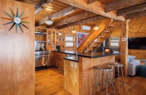 Grand Isle House | private Beach, Basketball Court, 100 yard chipping Range, Water Sports, bikes