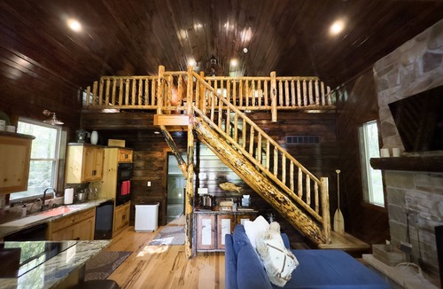 Dover Cottage | Private Cottage with Fireplace and Hottub