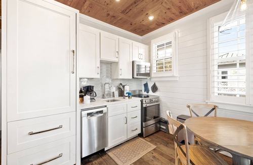 Rosemary Beach Cottage | Providence Carriage in Rosemary Beach, Fully Renovated, 3rd tier from gulf with gulf view