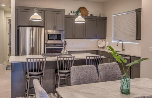 St. George House | Quail Corner