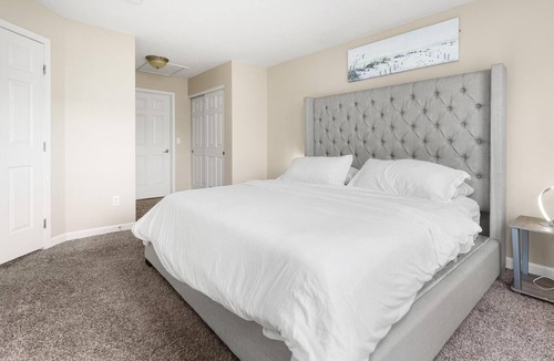 Easton Apartment | Quiet 2Bedroom minutes from Easton