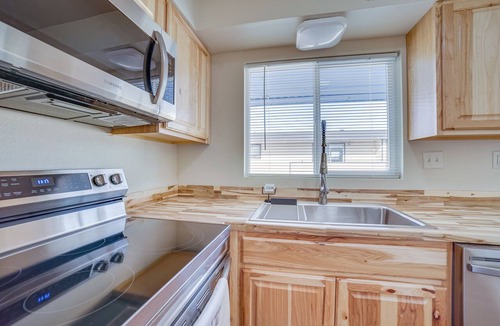 Midtown Anchorage Apartment | Quiet Anchorage Retreat, 4 Mi to Earthquake Park