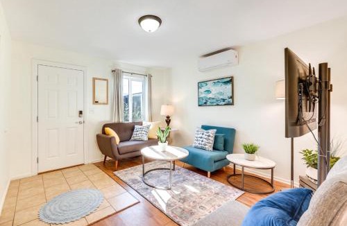 Carpinteria House | Quiet Carpinteria Cottage By Town & Beaches