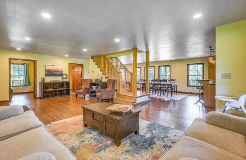 McArthur House | Quiet Family Cabin in Hamden Hot Tub and Game Room!