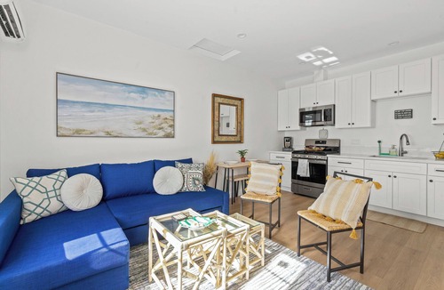 Burbank House | Quiet Home W/Free Parking 10min to Hollywood