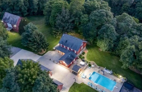 Heath House | Quint Farmhouse